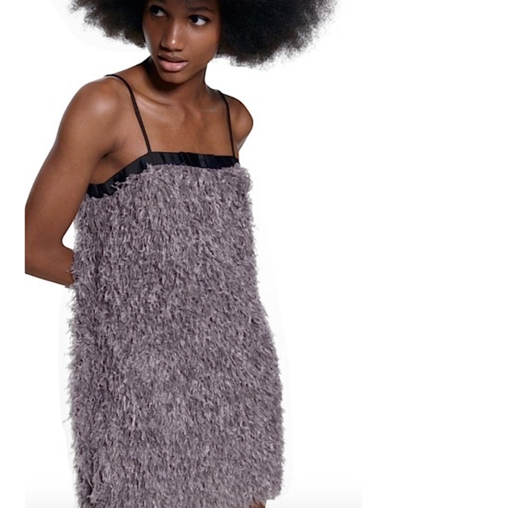 Zara Faux Feather Grey Mini Dress sz Extra‎ Small